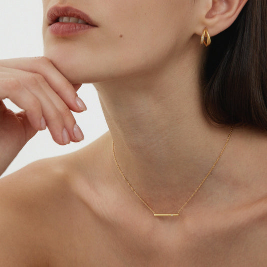 Regina Horizontal Bar Pendant Necklace
