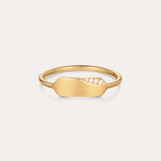 Ines Horizontal Bar Ring