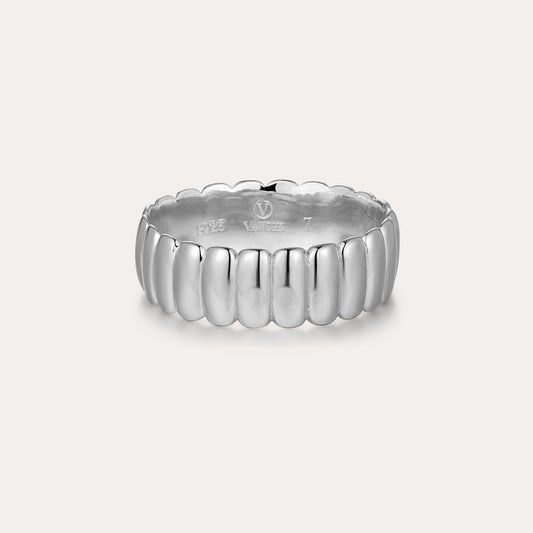 Charlotte Eternity Ridged Ring